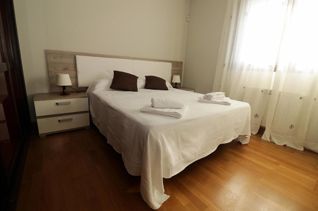 奥维耶多Apartamento , Wifi Y Garaje Cerca Del Centro公寓 外观 照片