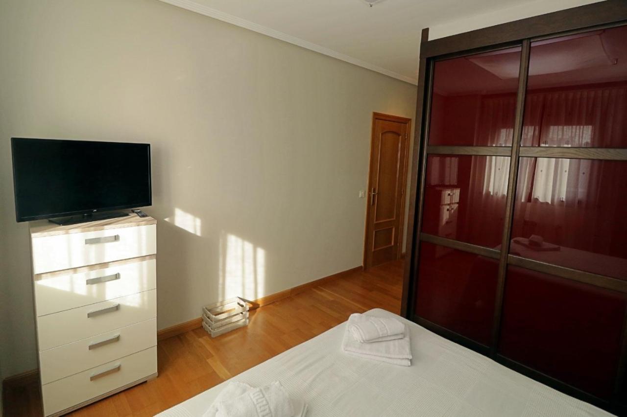 奥维耶多Apartamento , Wifi Y Garaje Cerca Del Centro公寓 外观 照片