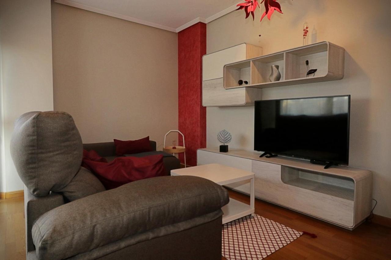 奥维耶多Apartamento , Wifi Y Garaje Cerca Del Centro公寓 外观 照片